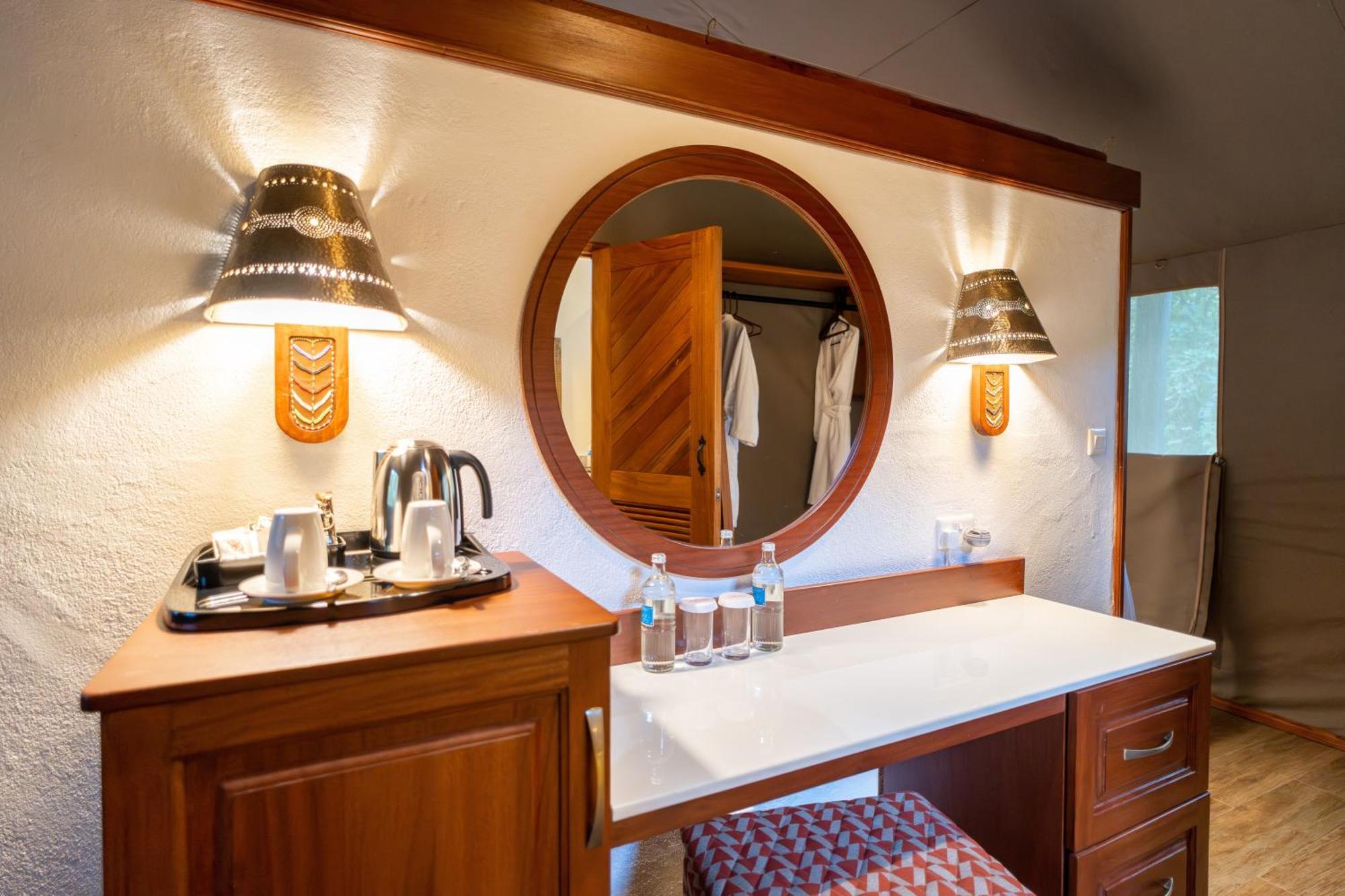 Sarova Mara Game Camp Villa Sekenani ภายนอก รูปภาพ