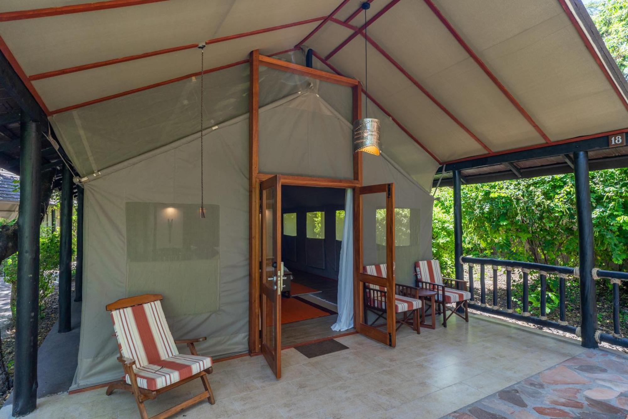 Sarova Mara Game Camp Villa Sekenani ภายนอก รูปภาพ